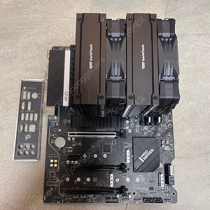 I7-12700F / MSI Z690-A DDR4 / GSKILL DDR4-3600 RIPJAWS 32G(16x2) / 다크플래쉬 D21쿨러 팝니다