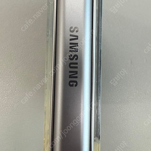 플립6 512기가 실버 판매(실사용 1일) 운정 직거래 가능