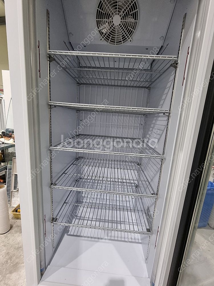 아이스크림냉동고 간냉식냉동고 수직냉동고--3