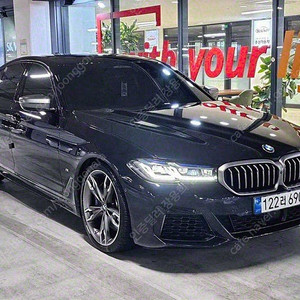 BMW 5시리즈 중고 BMW 중고 5시리즈 중고차 할부 2022년식 M550i xDrive 자동차사이트