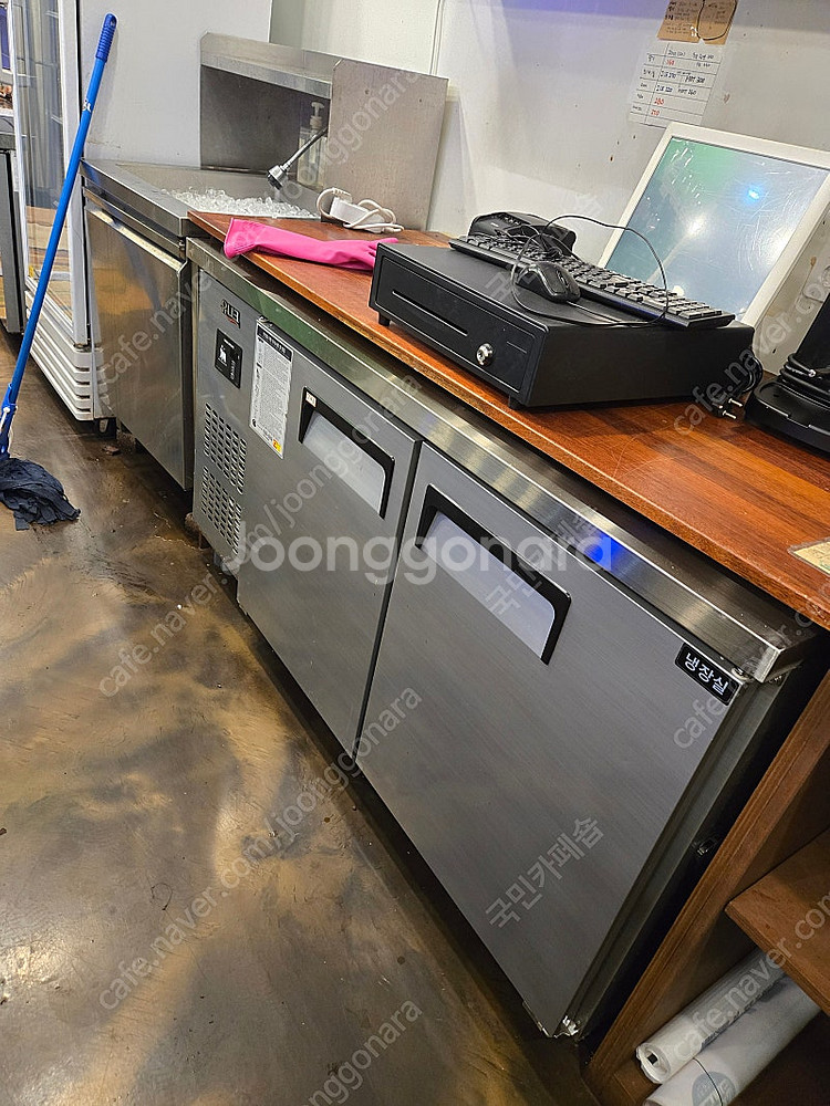 테이블 냉장.냉동고 팝니다1500사이즈--1