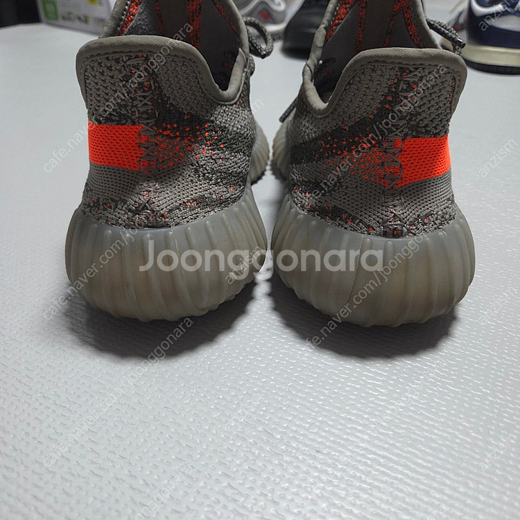 아디다스 이지부스트350 v2 벨루가 265--3