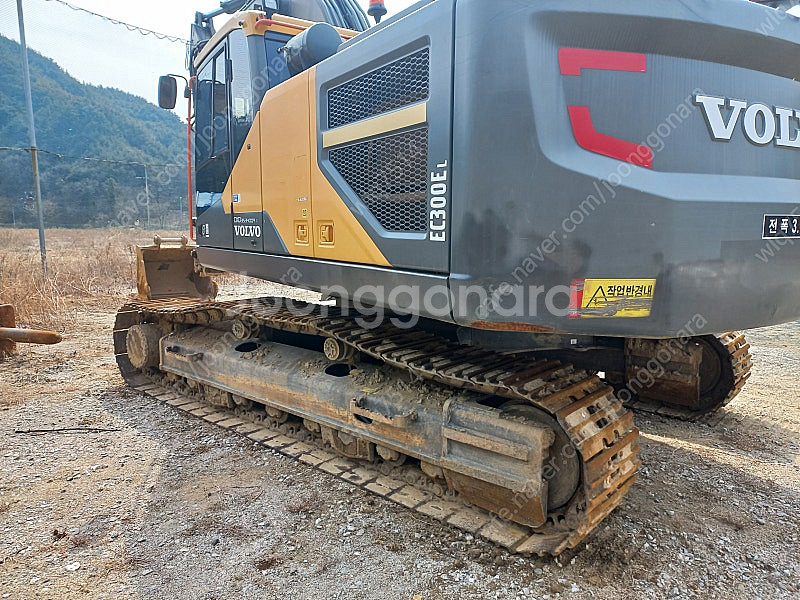 볼보 EC300EL 특 2018년식 10 중고굴삭기(A...--9