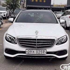 [벤츠]E-클래스 W213 E300 4MATIC 아방가르드 ★중고차★중고차매입★전액할부★저신용자★신불자★소액할부★현금★카드 전부 가능합니다!