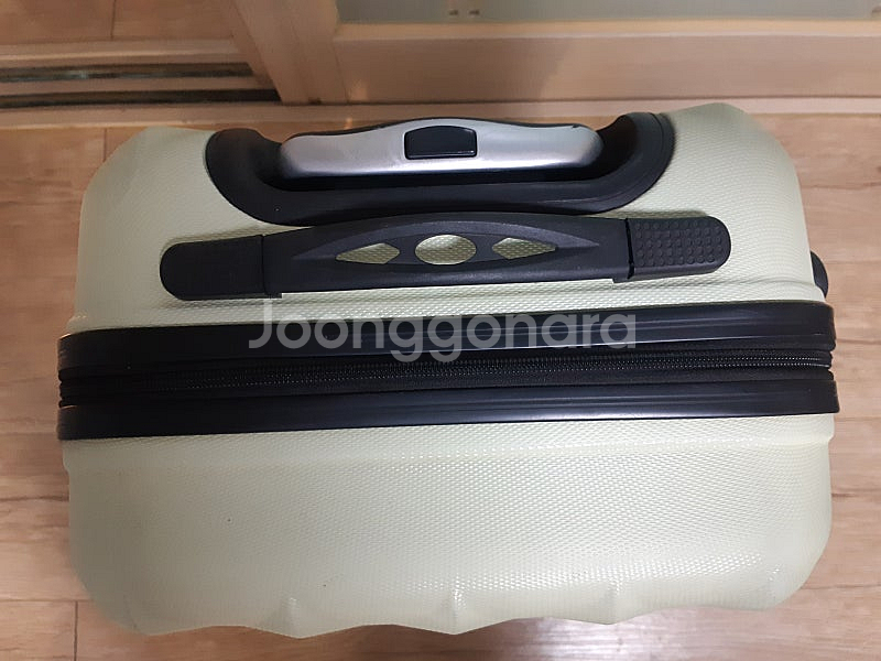 캐리어 가방(높이 63cm 너비 45cm 폭 25cm)...--4