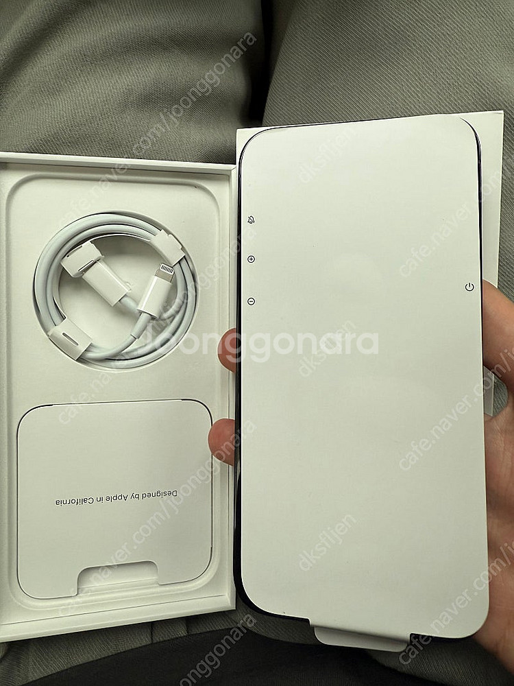 아이폰14프로맥스 256GB 블랙 리퍼 미사용 풀박스--1