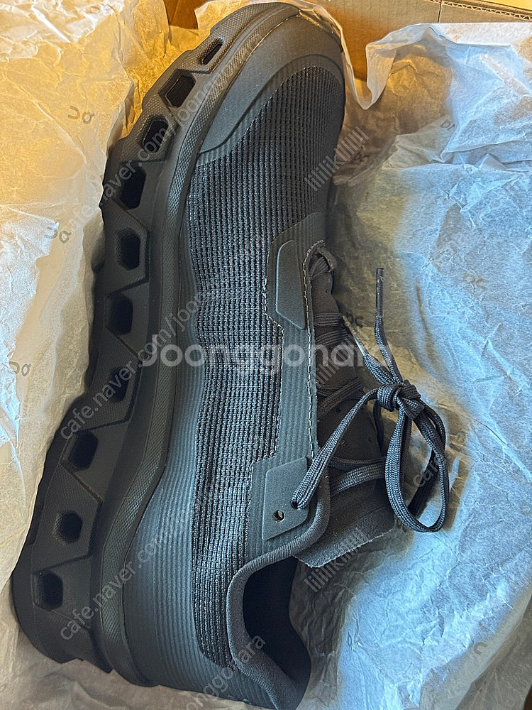 온 러닝 클라우드 몬스터 보이드 블랙 260,265--3