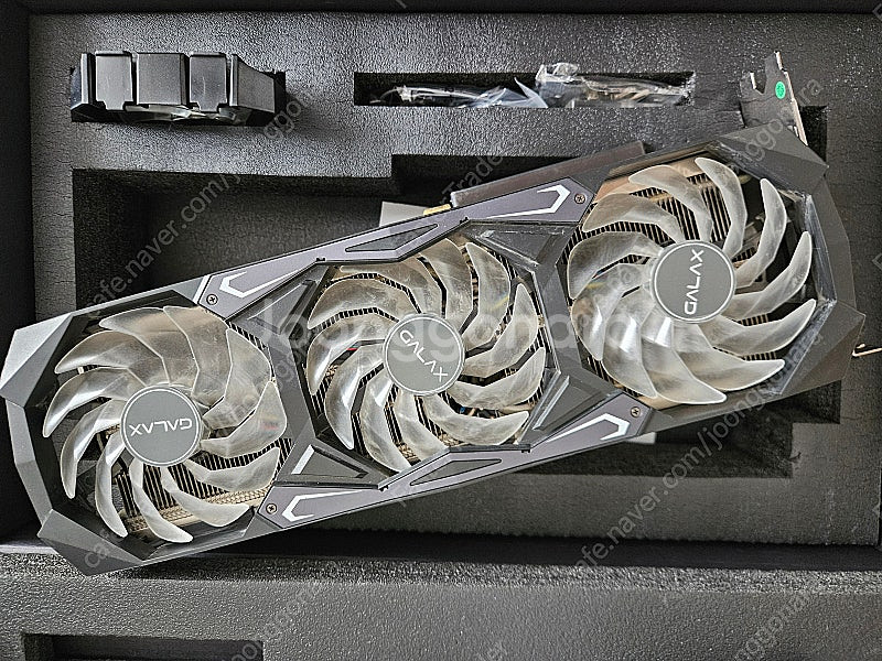 GALAX 갤럭시 3080TI SG 판매합니다 블랙4팬--3