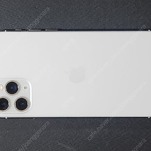 애플 아이폰 11 Pro 실버 64Gb 팝니다.