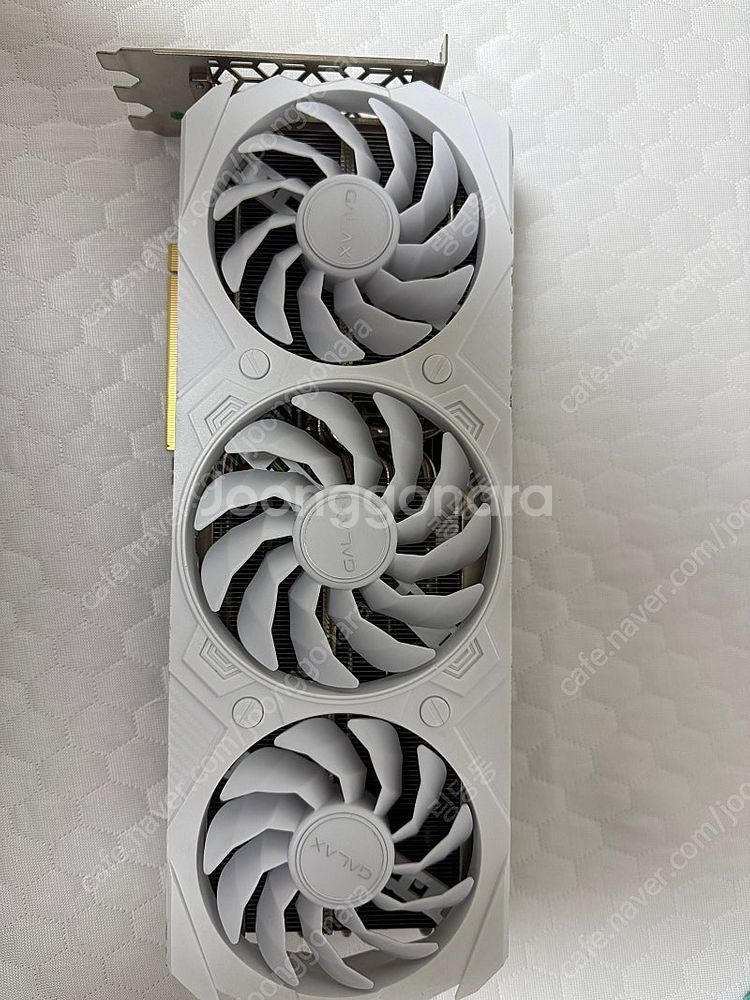 갤럭시 RTX4070ti EX게이머 화이트 판매해요--1