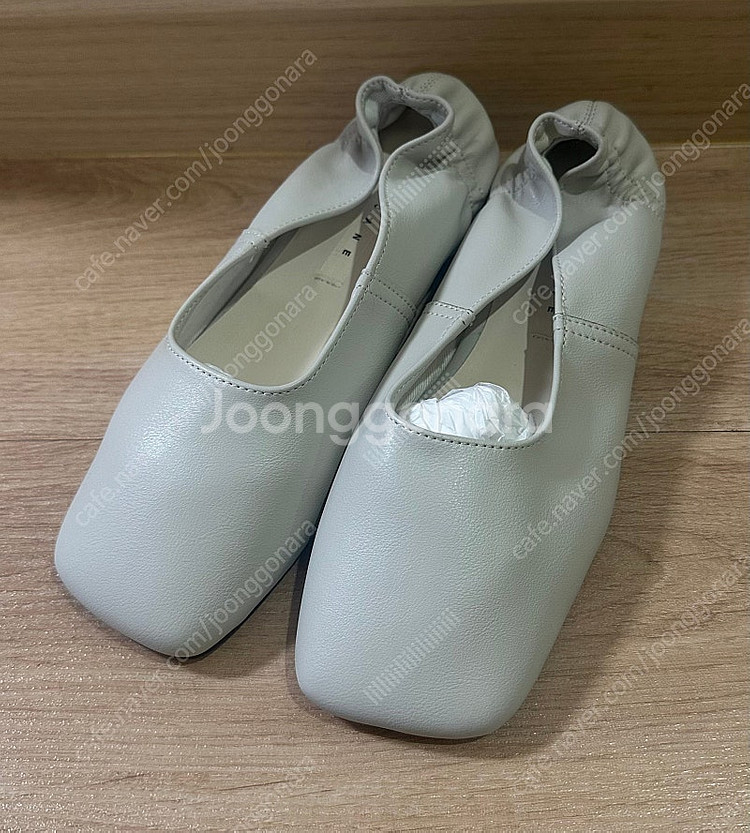 가격많이내림 새상품🤍 TheJane 더제인슈즈 스퀘어플...--2