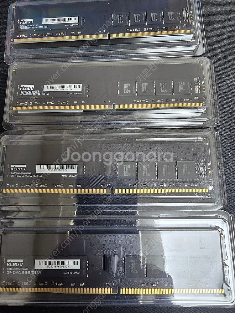 ESSENCORE KLEVV DDR4-3200 CL22...--0