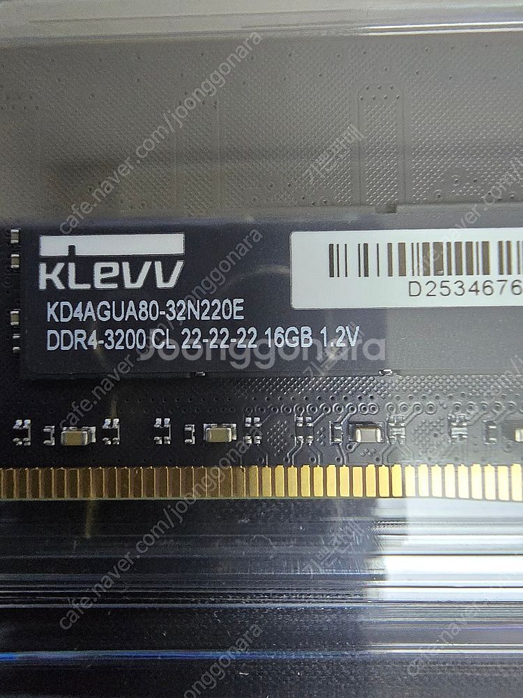 ESSENCORE KLEVV DDR4-3200 CL22...--1