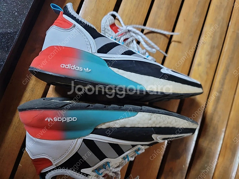 아디다스 런닝 운동화 US7 240--4