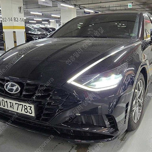 쏘나타 중고 소나타 DN8 중고 검정색 2022년식 31,037km 1.6 터보 프리미엄 플러스 수원중고차