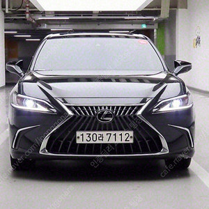 렉서스 ES300h 중고 렉서스 ES 중고 2023년식 52,324km 이그제큐티브 개인사업자 차량구매