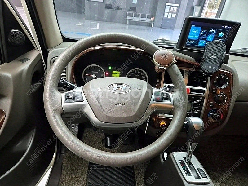 캠핑카 중고 포터2 흰색 2017년식 28,022km ...--9