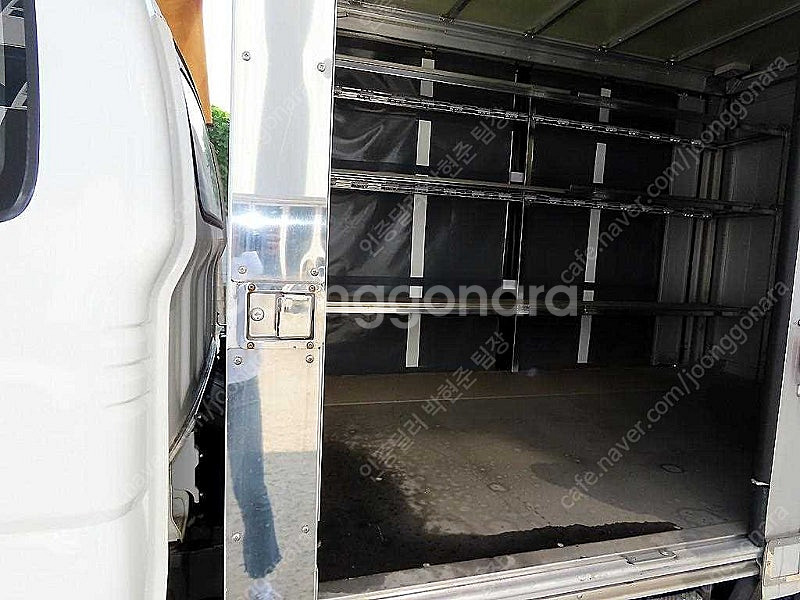 기아 봉고3 중고 봉고3 중고차 할부 흰색 2017년식...--7
