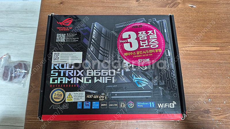 ASUS ROG STRIX B660-ITX--0