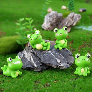 아기 개구리 피규어 4종 미개봉 세트로 일괄 판매합니다.