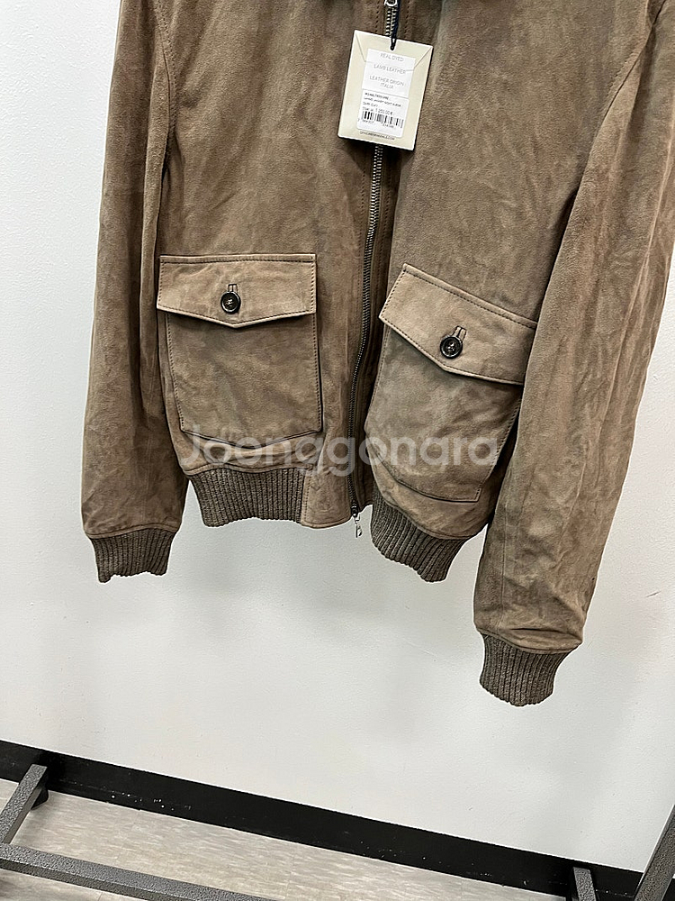 95-100) 오피신 제네랄 24fw A-2 스웨이드 ...--6