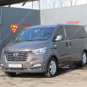스타렉스 중고 더 뉴 그랜드 스타렉스 중고차 회색 2019년식 2WD 어반 9인승 프리미엄 중고자동차