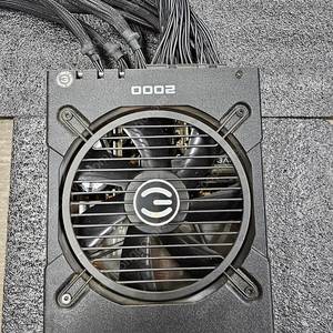 EVGA SUPERNOVA 2000G+ Gold 2000w