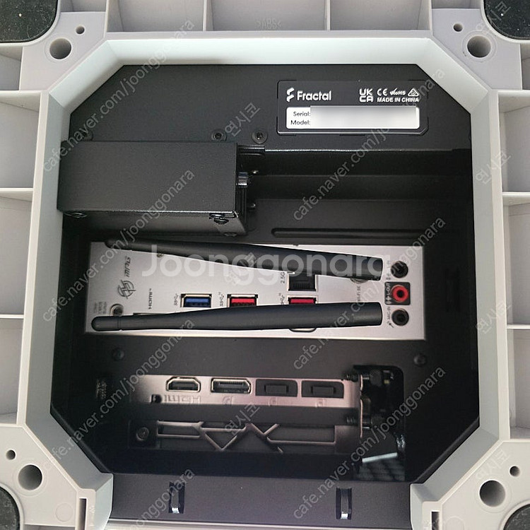 공기청정기같은 7500F + 4070S + itx 데스...--8