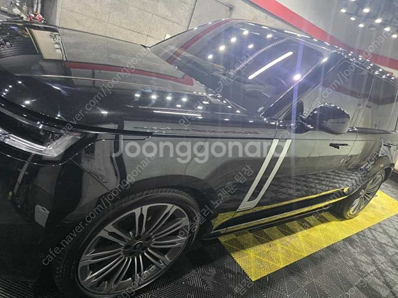 랜드로버 중고 검정색 2023년식 47,264km 4....--4