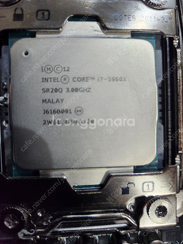 i7-5960x + asus rampage V extr...--0