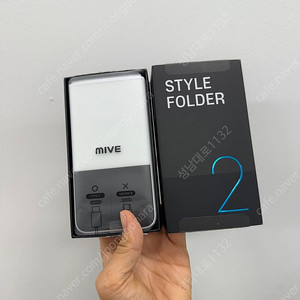 M140 (MIVE)마이브 스타일폴더폰2 화이트 32기가 (S급 풀박스) 21만