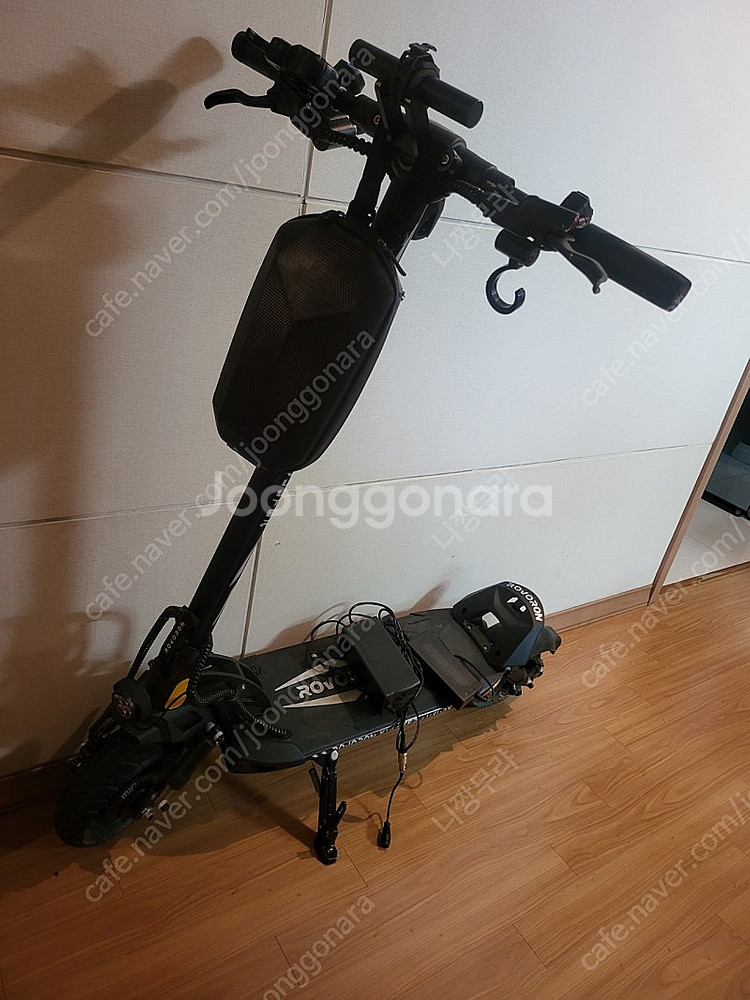 듀얼트론 로보론 60v 전동킥보드 판매합니다.--0