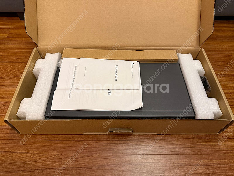 TL-SF1024 24포트 10/100Mbps 랙 마운...--1