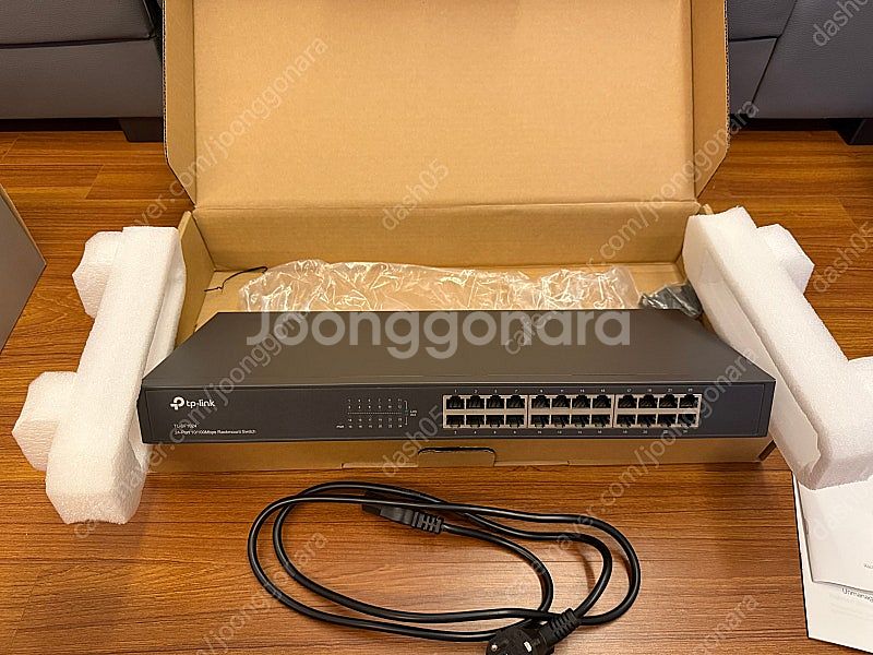 TL-SF1024 24포트 10/100Mbps 랙 마운...--4