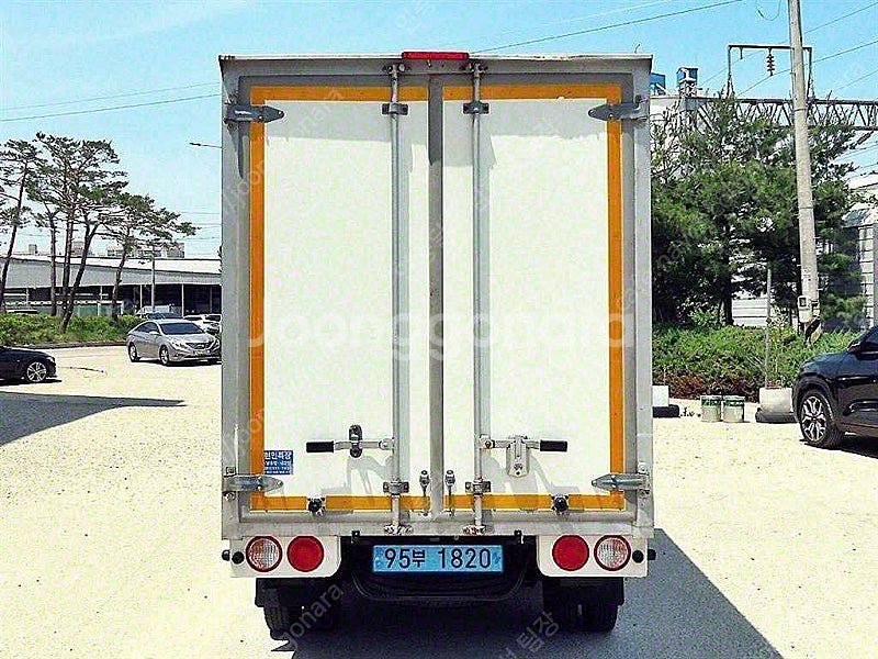 중고트럭 매매 봉고3 카고 킹캡 4륜 중고화물차매매 흰...--5