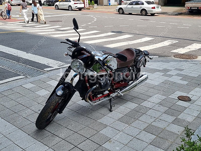 모토구찌 v7ll 레이스--3