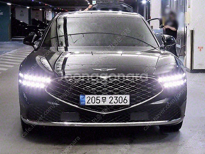 제네시스 G90 중고 제네시스 중고 가격 검정색 202...--3