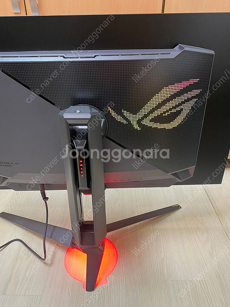 에이수스 ASUS ROG SWIFT OLED PG32U...--6