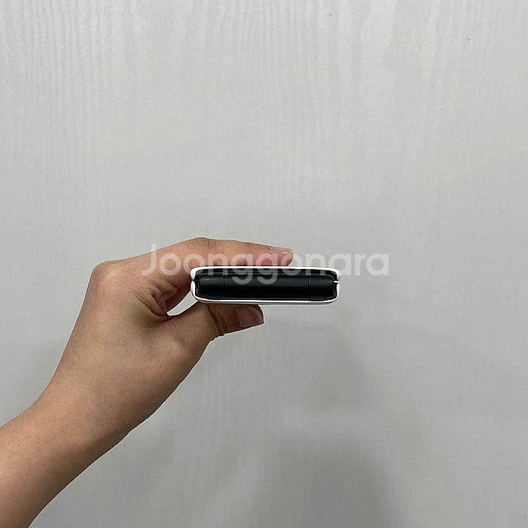 92932 스타일폴더폰 화이트 부산 중고폰 팝니다 7만...--4