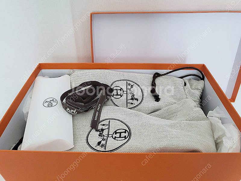 [새상품] 에르메스 바운싱 스니커즈(42, 43사이즈 ...--5