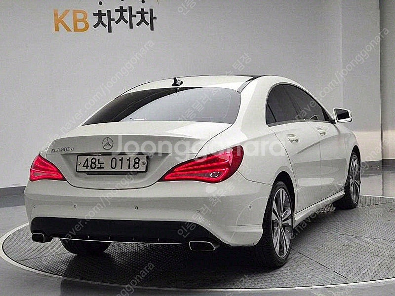 벤츠 CLA 중고 벤츠 CLA클래스 중고 흰색 2016...--4