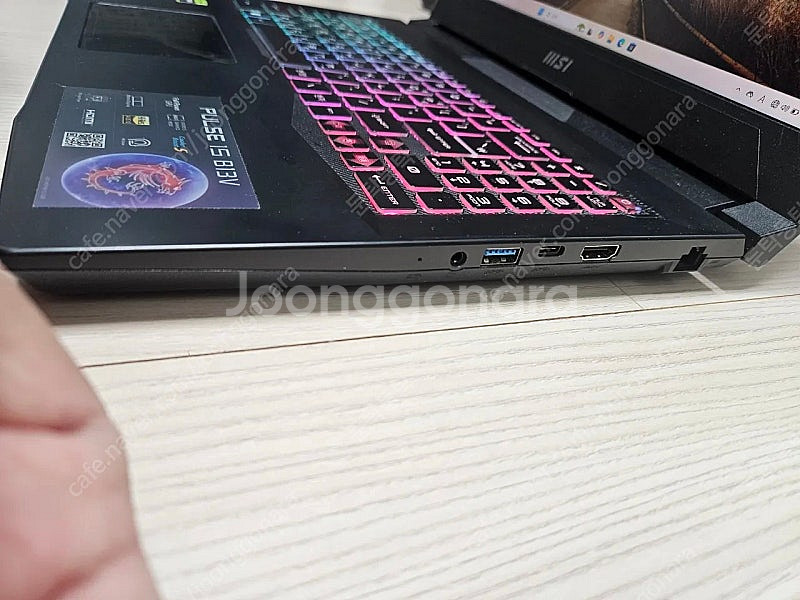 급쳐 15인치 RTX4070 초고사양 게이밍노트북팝니다--3