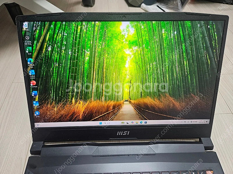 급쳐 15인치 RTX4070 초고사양 게이밍노트북팝니다--7
