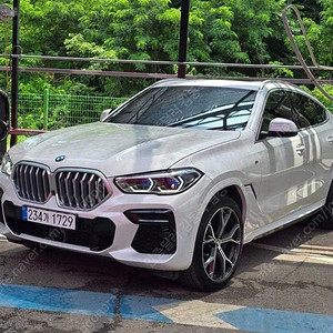 52,881 km BMW X6 중고 X6 중고 xDrive 30d M 스포츠 중고차 리스 가능 차량 흰색