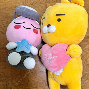 카카오프렌즈 제주 해녀 어피치 한정판/ 라이언 허그벨트