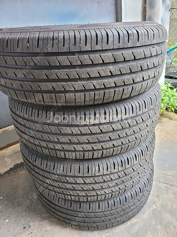 넥센 235 65r 17 타이어 한대분--0