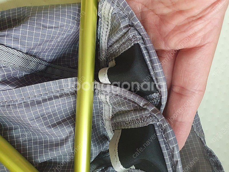 헬리녹스 체어제로 그레이 라임 판매합니다.--5