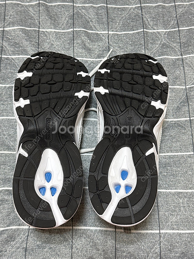 뉴발란스 MR530AD 270--2