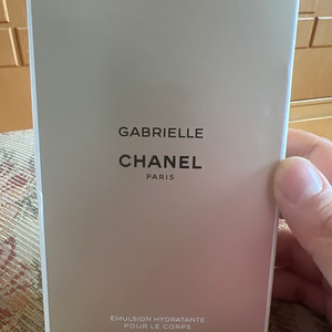샤넬 가브리엘 에멀젼 바디로션 판매합니다 200ml 판매합니다