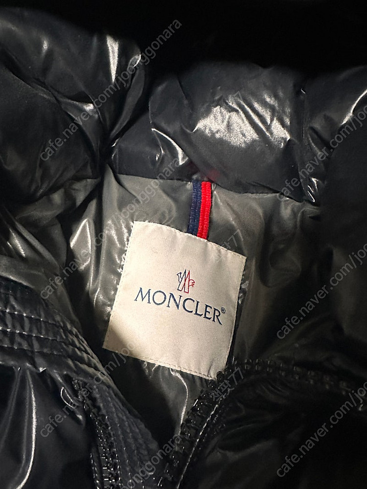[정품] 몽클레어 마야 패딩 4사이즈 블랙 판매해요!--5